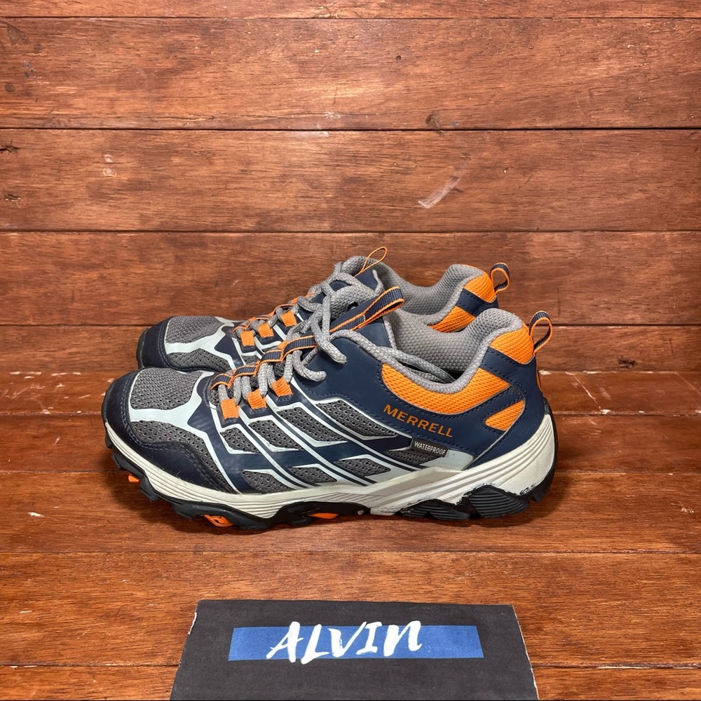Merrell Moab fst low waterproof hiking shoe, boys sz 4Y womens 5.5